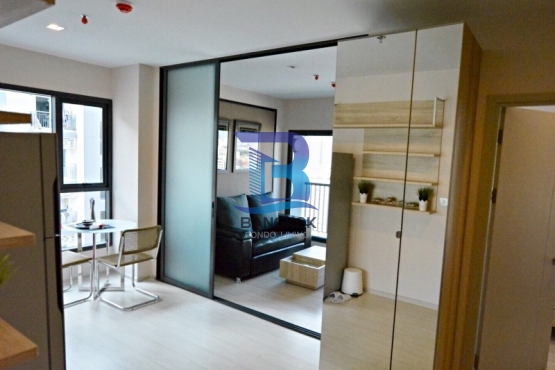 CR180030, Condominium for Rent at Life Sukhumvit 48